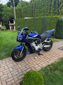 Yamaha fzs 1000 fazer - 4