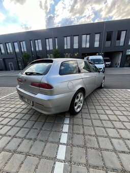 Alfa Romeo 156 2.4jtd 129kw 6q - 4