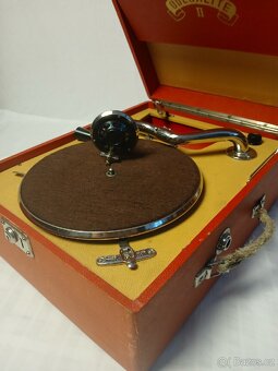 Starožitný kufříkový gramofon - 4