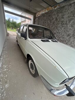 Škoda 120L - 4