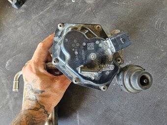 Vw t5.1 egr ventil VALEO - 4
