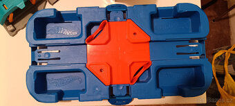 HotWheels - 4