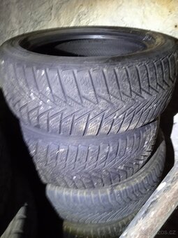 195/50 R15 zimní - 4