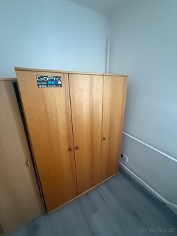 Šatní skříň - 4