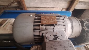 Pásový dopravník 6150 cm. - 4