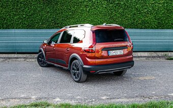 Dacia Jogger 1.0 TCe 110k Extreme 7 miest - 4