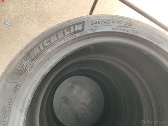 Letní pneu 245/45/19 Michelin PilotSport AO 102Y sada č.8419 - 4