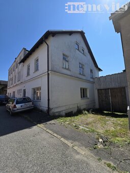 Exkluzivně nabízíme na prodej vícegenerační dům, 977 m2 - No - 4
