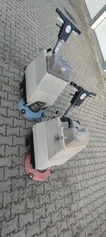Podlahový mycí stroj Numatic - 4