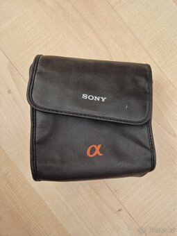 Fotoaparát Sony STL- A35, kruhový blesk HVL-RLAM - 4