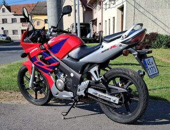 Honda CBR 125 R - 4