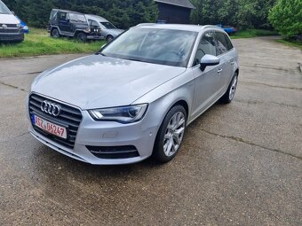 Audi A3 G-TRON - 4