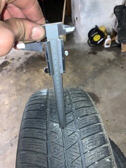 Zimní pneu Matador 205/50/R17 XL DOT4818 - 4