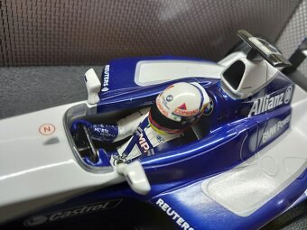 F1 WILLIAMS BMW FW23 2001 MONTOYA HW 1:18 - 4
