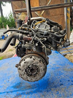Motor Volvo V50 2010  2.0 TDI 100kw - 4