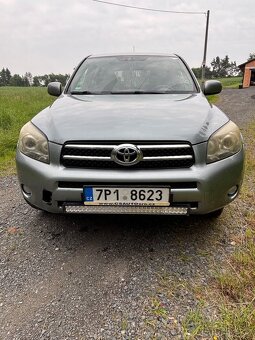 Toyota rav4 2.2 d4d 130kw - 4