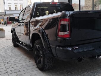Dodge Ram Rebel - 4