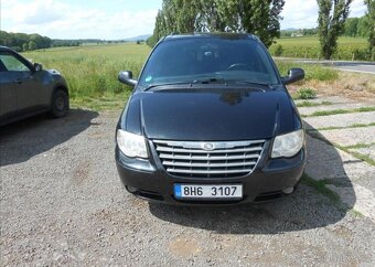 Chrysler Voyager 2,8 110 kW KLIMA Historie nafta - 4