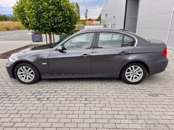 BMW e90 325i MANUÁL SERVISKA - 4