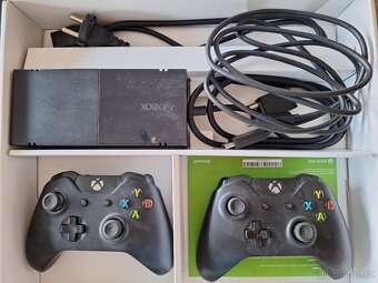 XBOX ONE 500 GB + 2 ovládače - 4