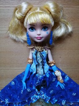 Ever After High panenka Blondie Locks Thronecoming monster - 4