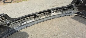 Zadni naraznik audi A8 4N0807511A - 4