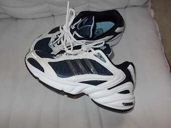 PĚKNÉ ODLEHČENÉ BOTASKY ADIDAS ADIPRENE V.38 TOP STAV - 4