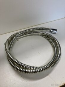 Sprchová baterie na zeď s hadicí - 4