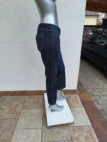 DÁMSKÉ DŽÍNY GUESS JEANS vel. 30 (cizí označení) - 4