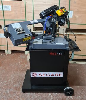 Pásová pila na kov s chlazením - 4