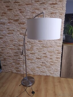 MODERNÍ LAMPA IKEA - 4