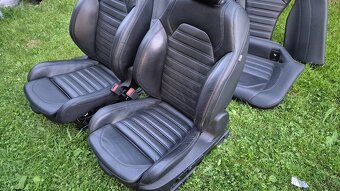 Alfa Romeo Giulia Veloce elektrické sedačky. - 4