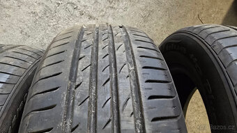 215/60/16 4x letní pneu Nexen - 4