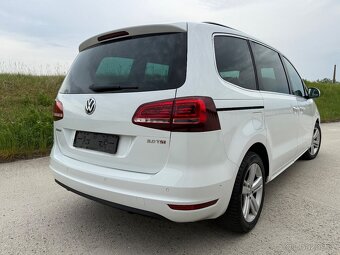 Volkswagen Sharan 2.0 TSI DSG - 4