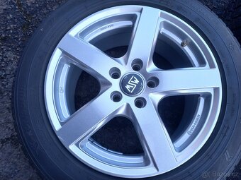 Sada ALU kol OZ 225/55R17 zimní - 4