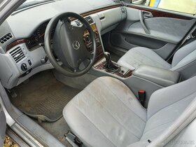MB E W210 2000 2,2CDI 85kW Classic SEDAN-DILY - 4
