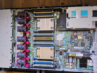 2x server HPE ProLiant DL360 Gen9 v4 28-Core 2.40 GHz2 - 4