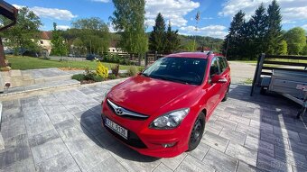 Hyundai i30 CW, registr. 10/2012, 1.6, 93 kW, benzín - 4