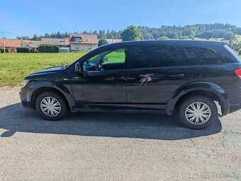 Dodge Journey na náhradní díly nebo opravu - 4