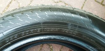 Pneu Yokohama BluEarth Winter V905 235/60/18 4 ks - 4