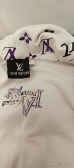 Dámská mikina značky Louis Vuitton - 4