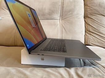 MacBook Pro 15-inch, 2018, 16 GB RAM, 500GB SSD - 4