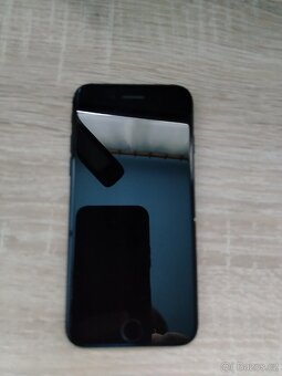 Iphone 7 32 gb na prodej osobní převzetí - 4