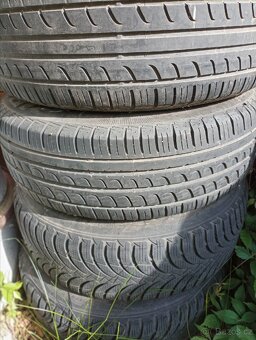 Pneu+plechové disky 195/65R15 - 4