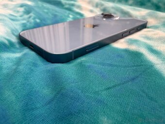 Apple iPhone 14 - 4