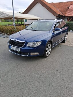 Škoda Superb Kombi 3.6FSI 4X4 191kw Koupeno v ČR - 4