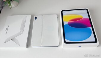 iPad 256 (10th gen) Wi-Fi + Cellular + Keyboard - 4