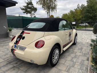 Volkswagen New Beetle 2.0 - 4