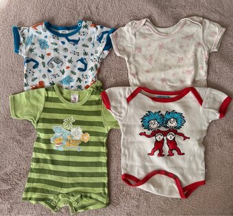 Mix oblečení pro miminko vel.56-62 (85ks) - 4