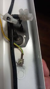 Osvětlení - 3x žárovka, kovové, nástěnné i stropní - 4